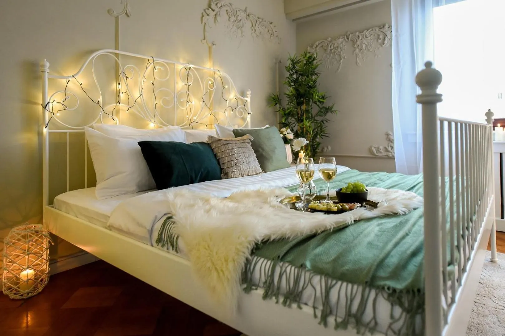 Cozy Studio Overlooking The Old Town Bucharest 0*,  Romania